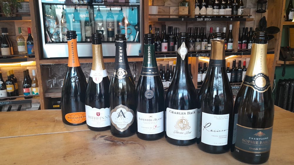 Sparkling Wine Showdown - Whole Bunch Wines Tasting